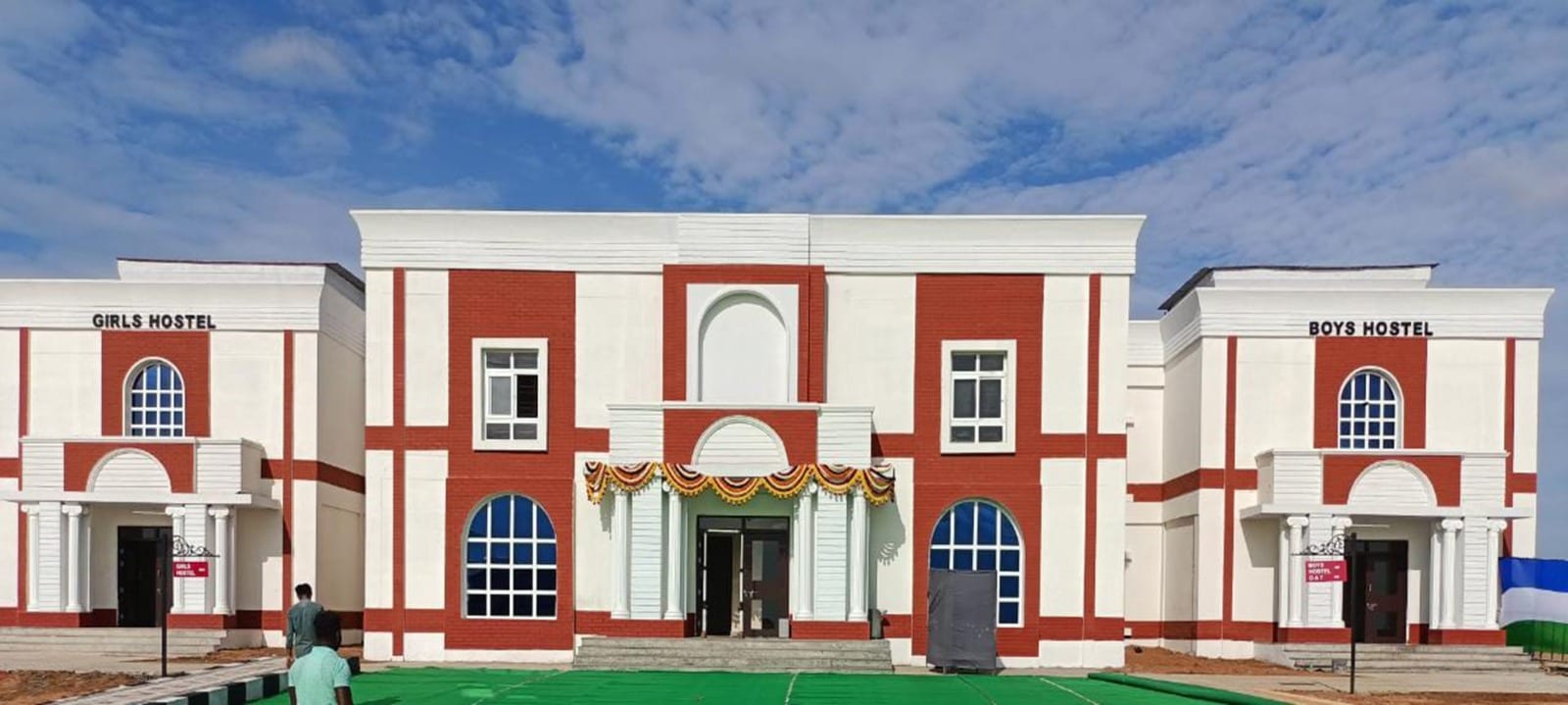 Residence-style commercial building elevation