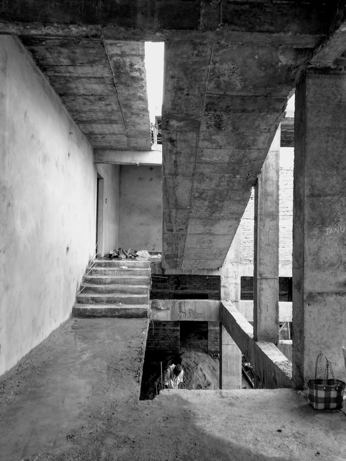 Byreddy House interior structural opening and finished concrete surfaces