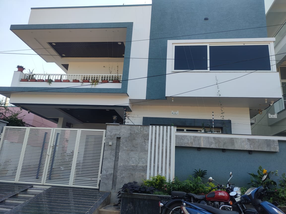 Kurnool Residence exterior view
